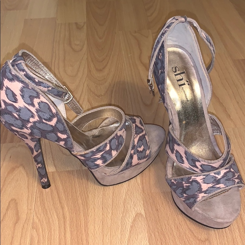 Cheetah Print Shï Pumps